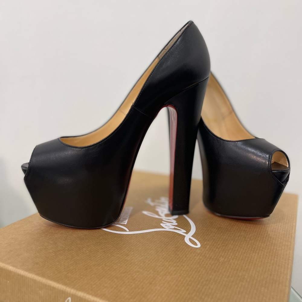 Christian louboutins shameless 160